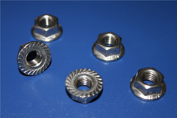 25 Stück - DIN 6923 - M10 - A2 - Edelstahl