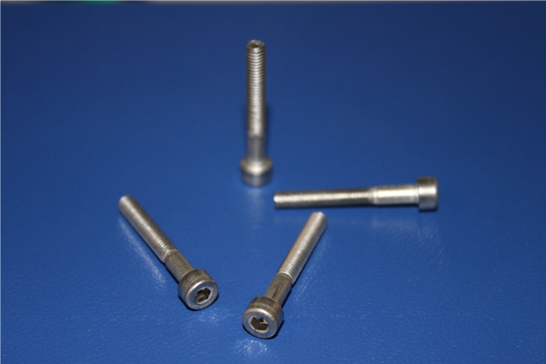 25 Stück - DIN 912 - M3x45 - A2 - Edelstahl